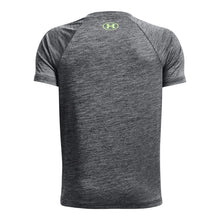 Carica l&#39;immagine nel visualizzatore di Gallery, Under Armour Boys&#39; Tech Split Logo Hybrid Short-Sleeve T-Shirt , Black (003)/Hendrix , Youth X-Small
