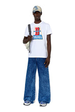 Carica l&#39;immagine nel visualizzatore di Gallery, Diesel T-DIEGOR-K61 T-Shirt, 100-0grai, L Uomo
