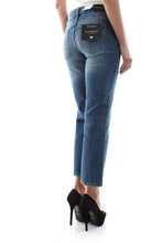 Carica l&#39;immagine nel visualizzatore di Gallery, Guess Jeans Sexi Straight Ankle

