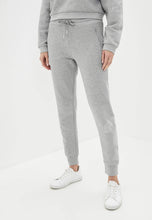 Carica l&#39;immagine nel visualizzatore di Gallery, Guess Pantalone in Felpa con Polsino e Logo Strass Grigio Chiaro
