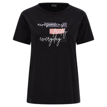 Carica l&#39;immagine nel visualizzatore di Gallery, FREDDY - T-Shirt Comfort Fit in Jersey con Stampa Compostita Lucida
