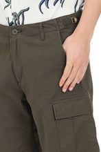Carica l&#39;immagine nel visualizzatore di Gallery, Carhartt Shorts Uomo Cypress I028245.00 63.02
