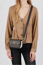 Carica l&#39;immagine nel visualizzatore di Gallery, Guess BORSA DONNA D BRO/WHI/LOG HWSY8108780BWG AMBROSE BORSA A TRACOLLA PICCOLA BRO/WHI/LOG SCELTA=P
