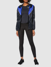 Carica l&#39;immagine nel visualizzatore di Gallery, Odlo Bl Crew Neck S/S Ceramicool Maglietta Donna

