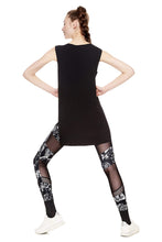 Carica l&#39;immagine nel visualizzatore di Gallery, Desigual CANOTTA DONNA T-SHIRT TS BASTTI 18SWTKE9 s nero
