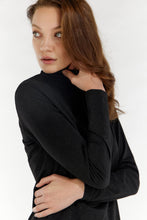 Carica l&#39;immagine nel visualizzatore di Gallery, FREDDY - Maglia in Jersey Lurex con Collo Alto A Lupetto
