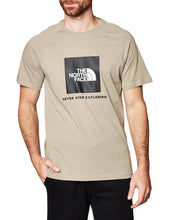 Carica l&#39;immagine nel visualizzatore di Gallery, The North Face Raglan Redbox T-Shirt Uomo Black Box Logo - Mineral Grey (S)
