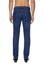Carica l&#39;immagine nel visualizzatore di Gallery, Diesel 2019 D-STRUKT L.32 Pantaloni Bambino, Azul/Patchwork, 58W x 32L Uomo
