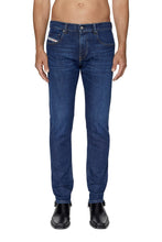 Carica l&#39;immagine nel visualizzatore di Gallery, Diesel 2019 D-STRUKT L.32 Pantaloni Bambino, Azul/Patchwork, 58W x 32L Uomo
