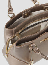 Carica l&#39;immagine nel visualizzatore di Gallery, Trussardi Tote bag Bella small in similpelle laminata
