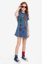 Carica l&#39;immagine nel visualizzatore di Gallery, Desigual Vestito Denim Charlotte 19SGVD03 Vestito Bambina
