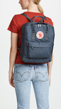 Carica l&#39;immagine nel visualizzatore di Gallery, Fjällräven Kånken Zaino Unisex - Adulto (Pacco da 1)
