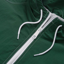 Carica l&#39;immagine nel visualizzatore di Gallery, C Carhartt WIP KASTOR Jacket Giacca Leggera Uomo Zip e Cappuccio con Retina Interna, Verde Treehouse
