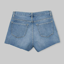 Carica l&#39;immagine nel visualizzatore di Gallery, CARHARTT WIP W&#39; Pitt Short Pantaloncino Corto in Jeans da Donna Lavaggio Chiaro
