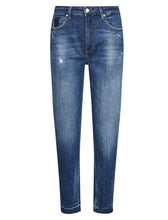 Carica l&#39;immagine nel visualizzatore di Gallery, Guess Mom Jeans

