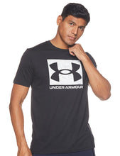 Carica l&#39;immagine nel visualizzatore di Gallery, Under Armour UA ABC Camo Boxed Logo SS Maniche Corte Graph Uomo (Pacco da 1)
