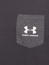 Carica l&#39;immagine nel visualizzatore di Gallery, Under Armour T-Shirt a Manica Corta Sportstyle Pocket, Uomo, Nero, M
