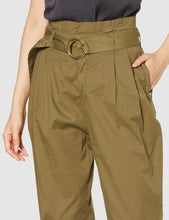 Carica l&#39;immagine nel visualizzatore di Gallery, Guess W02B08WCRU1 Pantalone Verde
