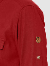 Carica l&#39;immagine nel visualizzatore di Gallery, Fjällräven Övik Travel Shirt LS W Maglietta, Lampone, M Donna
