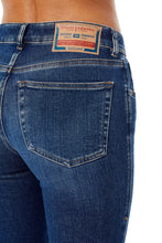 Carica l&#39;immagine nel visualizzatore di Gallery, Diesel 2017 Slandy L.32 Pantaloni, 01, 36W x 32L Donna
