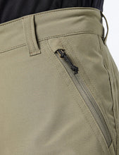 Carica l&#39;immagine nel visualizzatore di Gallery, Columbia Triple Canyon, Pantaloncini da Trekking Uomo, Stone Green, W52/R
