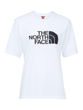Carica l&#39;immagine nel visualizzatore di Gallery, THE NORTH FACE Boyfriend Easy T-Shirt donna logo - 3 varianti colore

